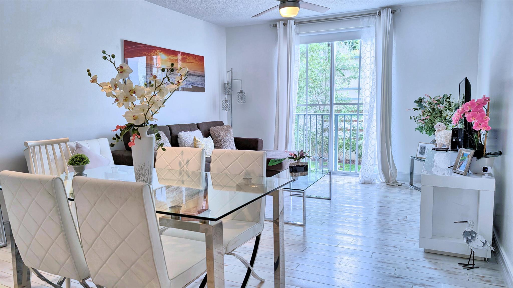 720 S Sapodilla Avenue 203