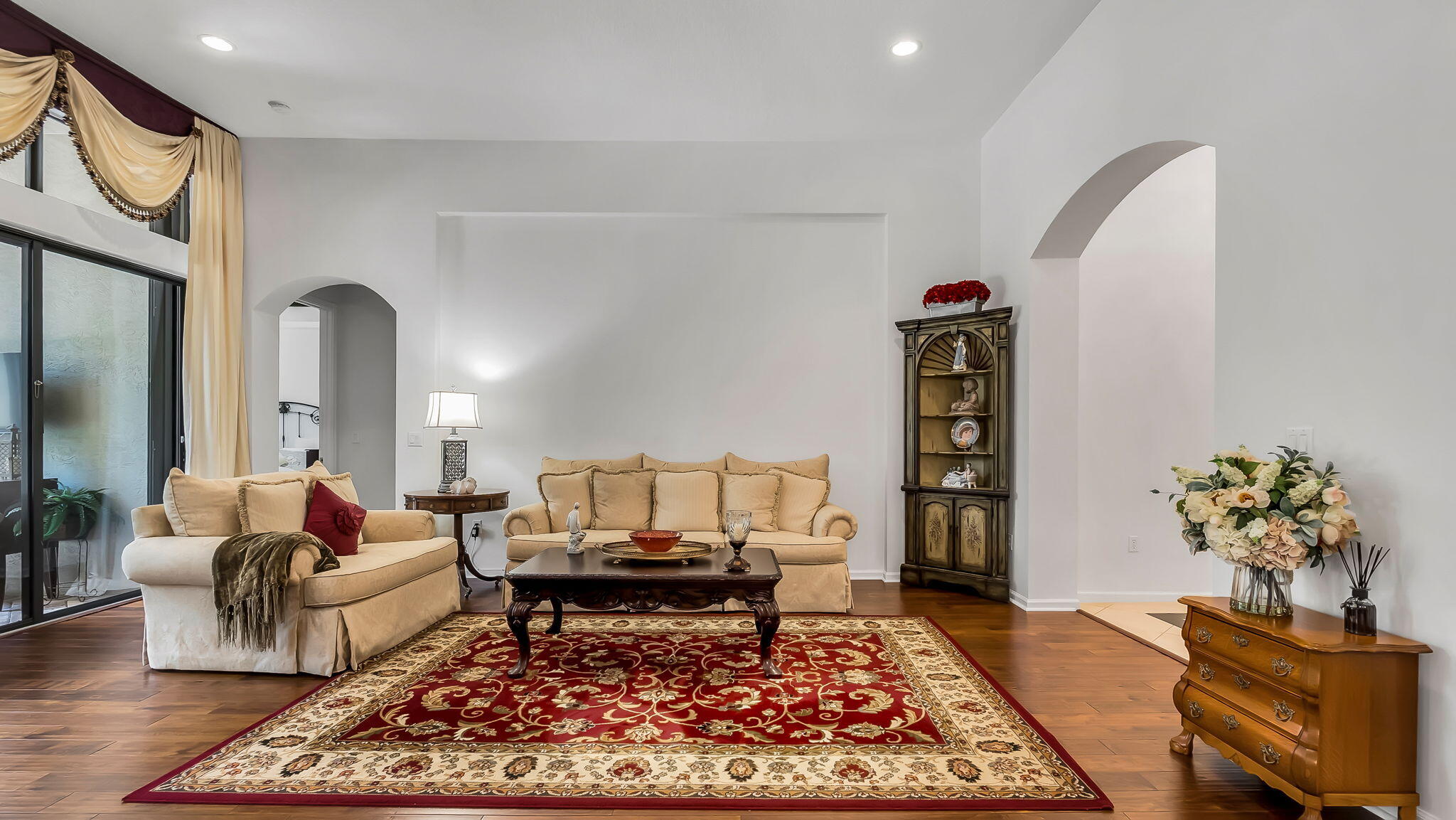 TIVOLI RESERVE - Residential