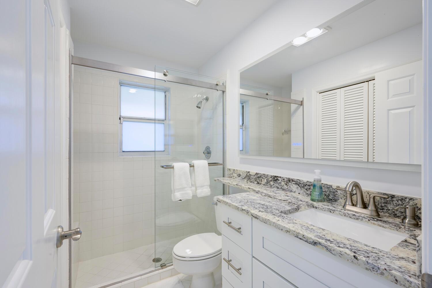 TWELVE OAKS CONDO - Residential