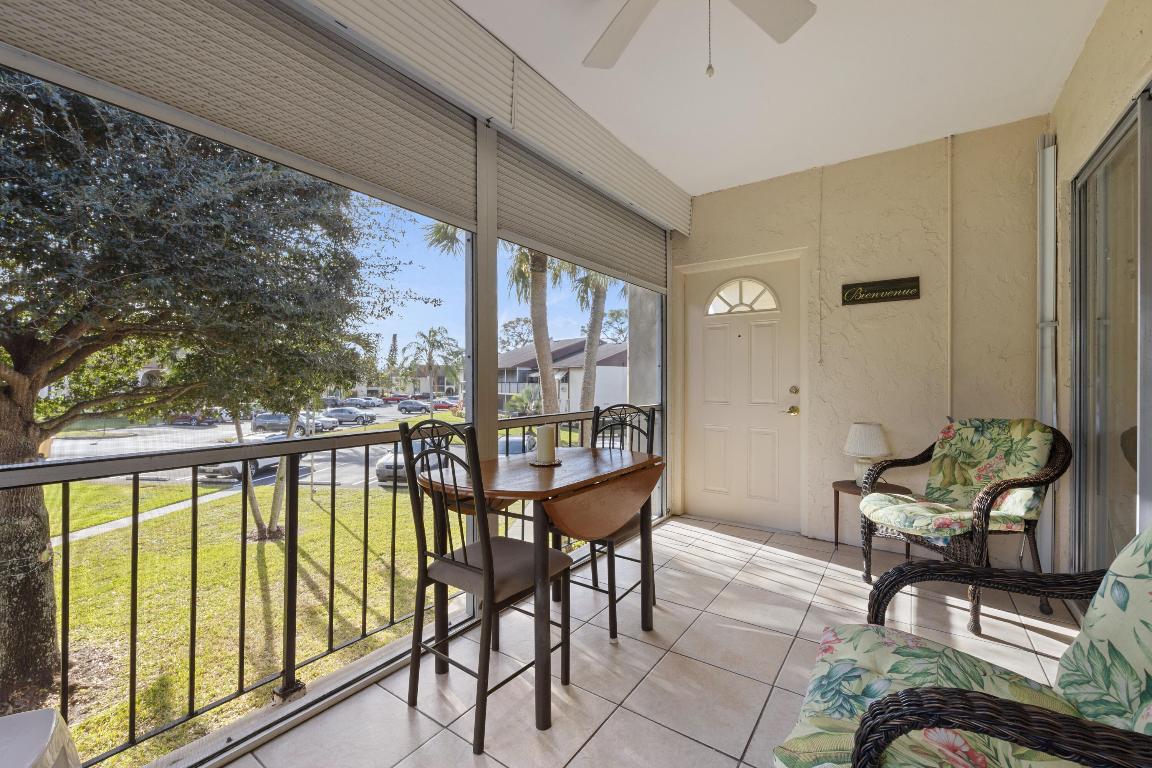 LA PINATA CONDO - Residential