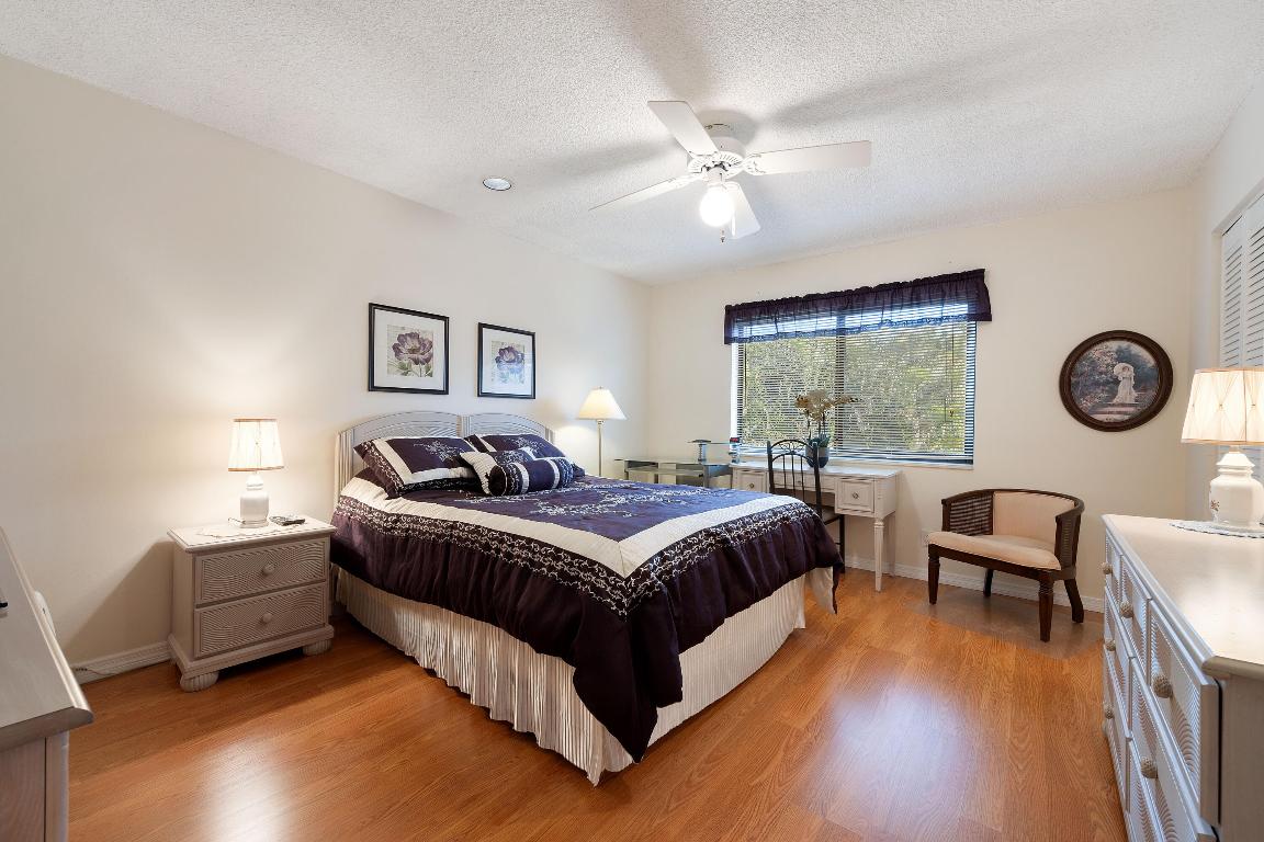 LA PINATA CONDO - Residential