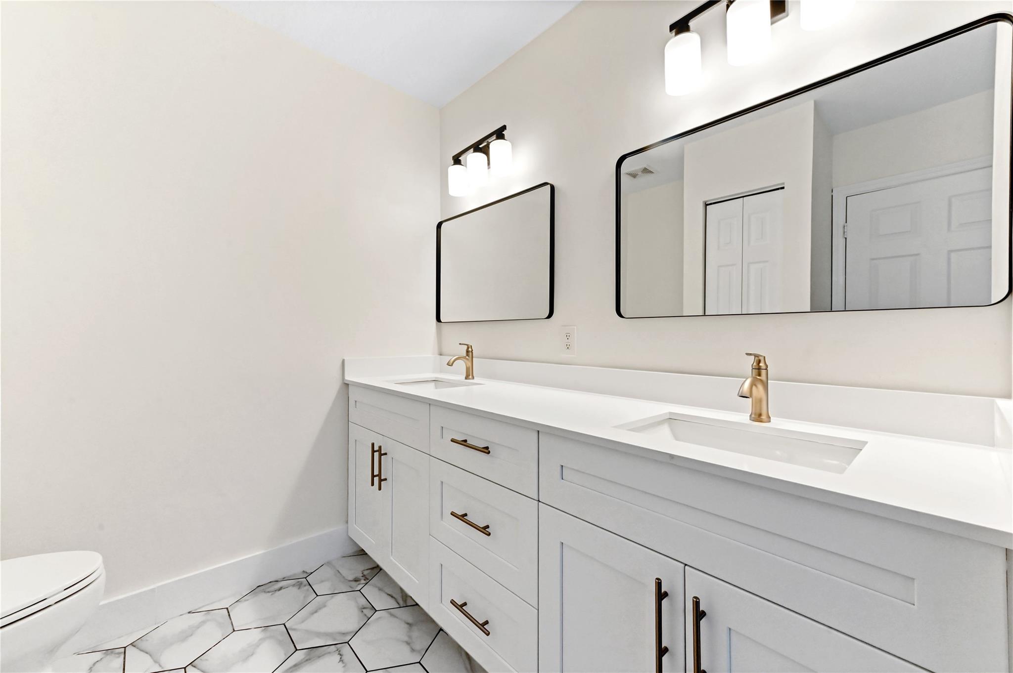 Kensington North  Parkwood - Residential Lease