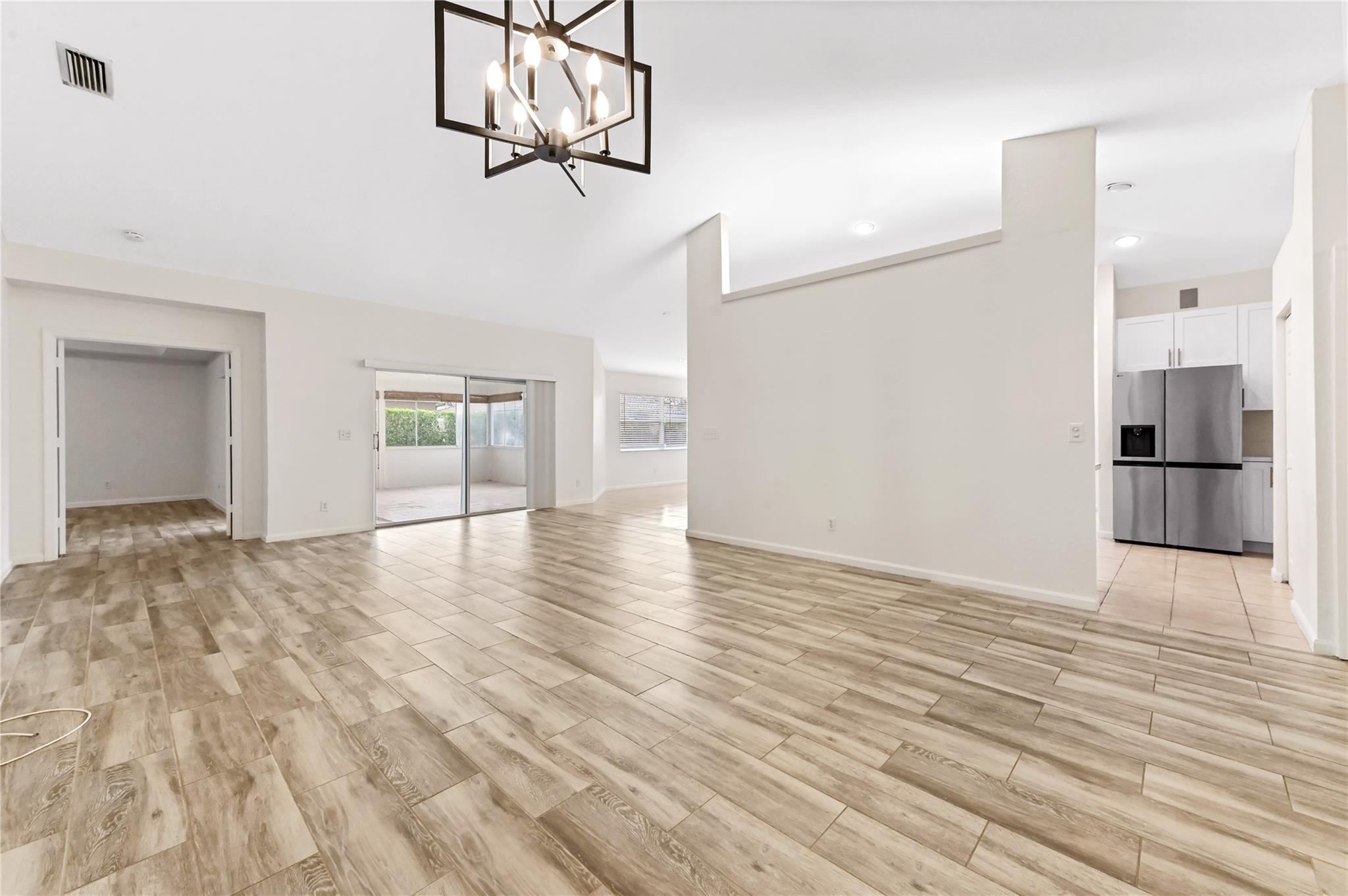 Kensington North  Parkwood - Residential Lease