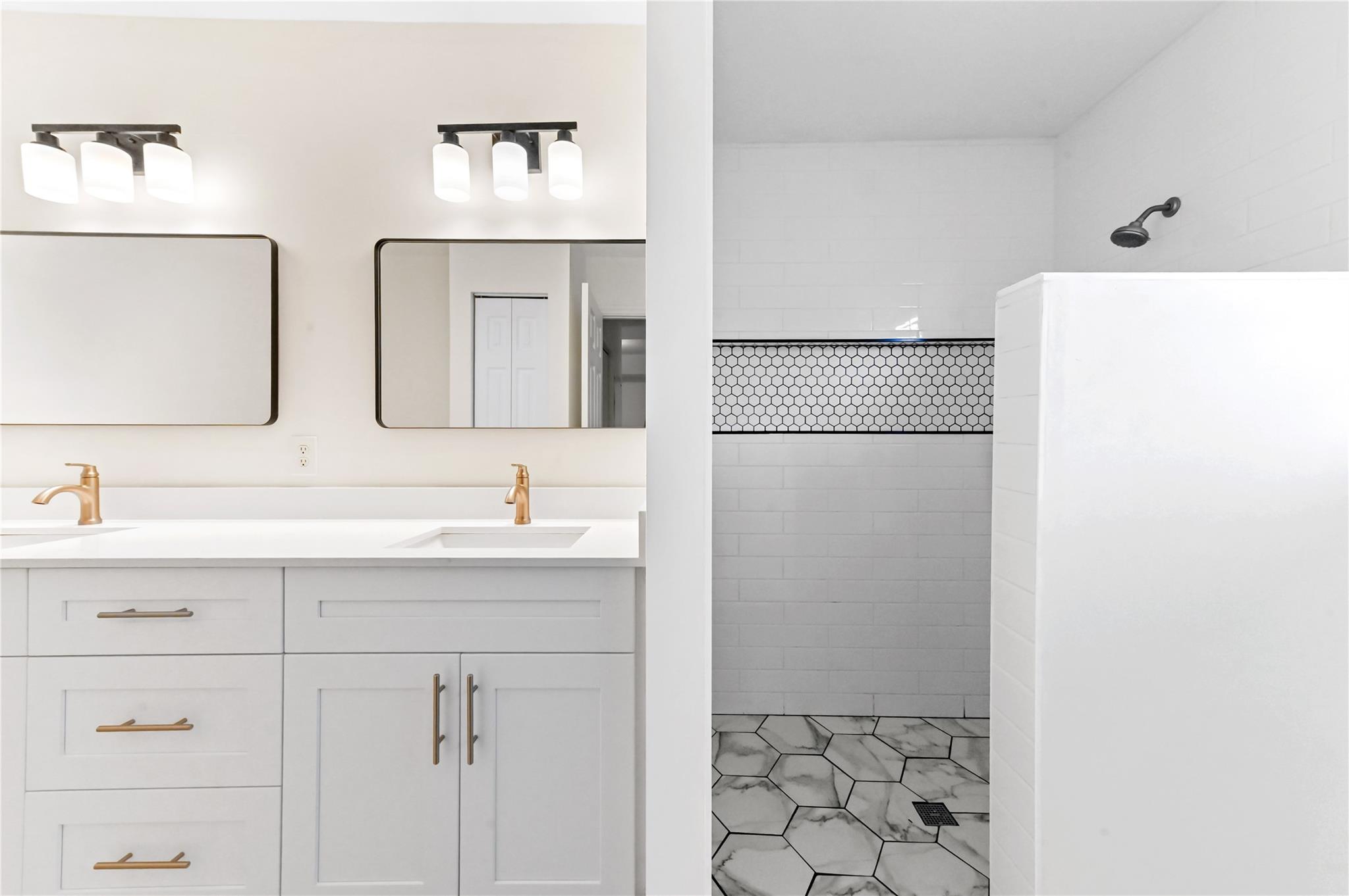 Kensington North  Parkwood - Residential Lease