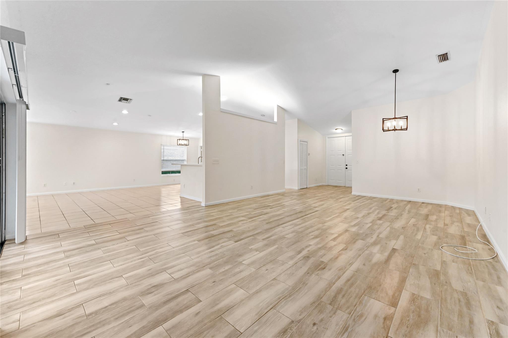 Kensington North  Parkwood - Residential Lease