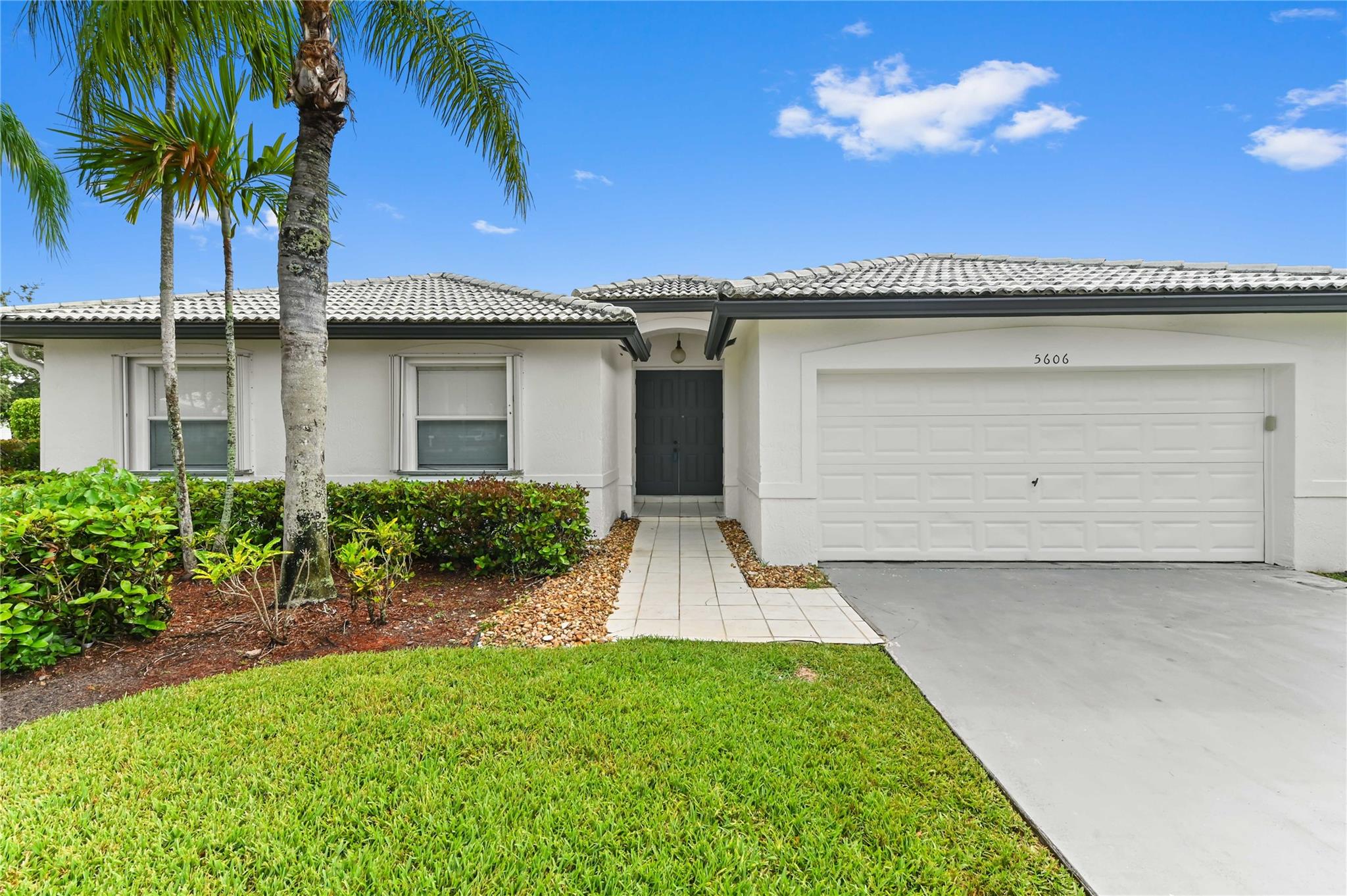 Kensington North  Parkwood - Residential Lease