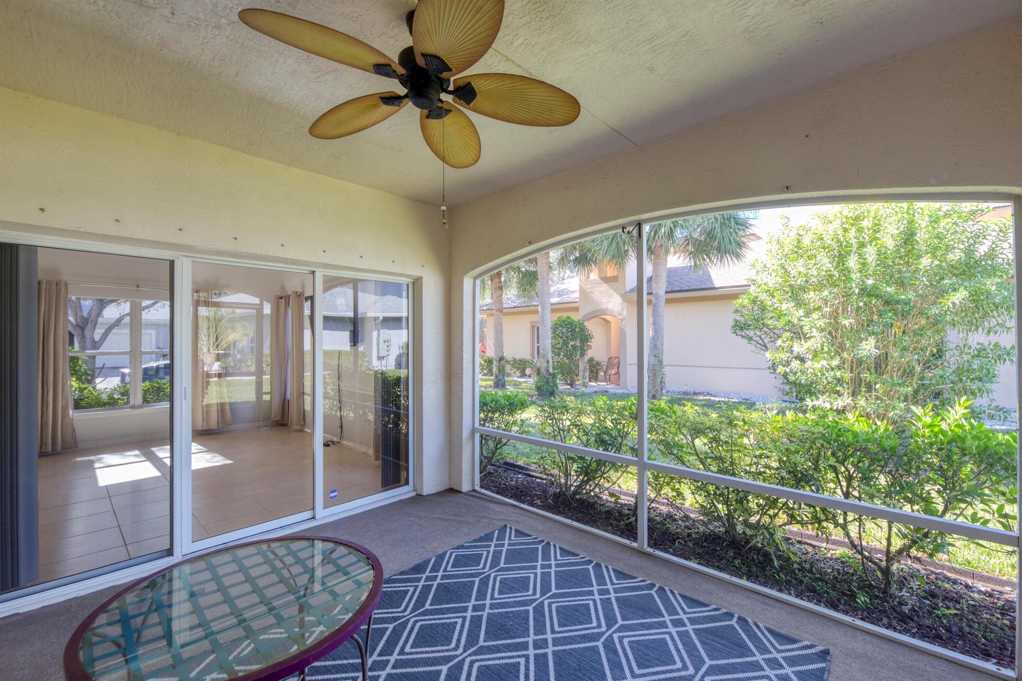 THE LAKES AT THE SAVANNAH - Residential Lease