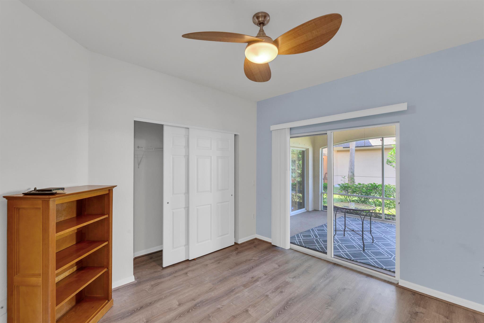 THE LAKES AT THE SAVANNAH - Residential Lease