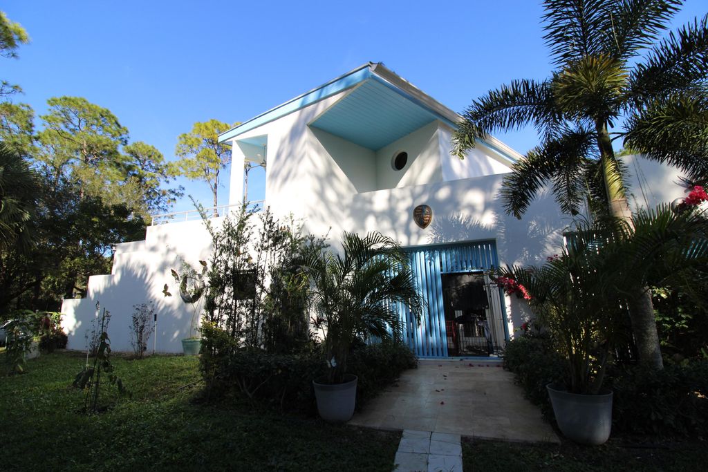 Photo of 930 Rambling Drive Circle, Wellington, FL 33414 (MLS # R11159464)