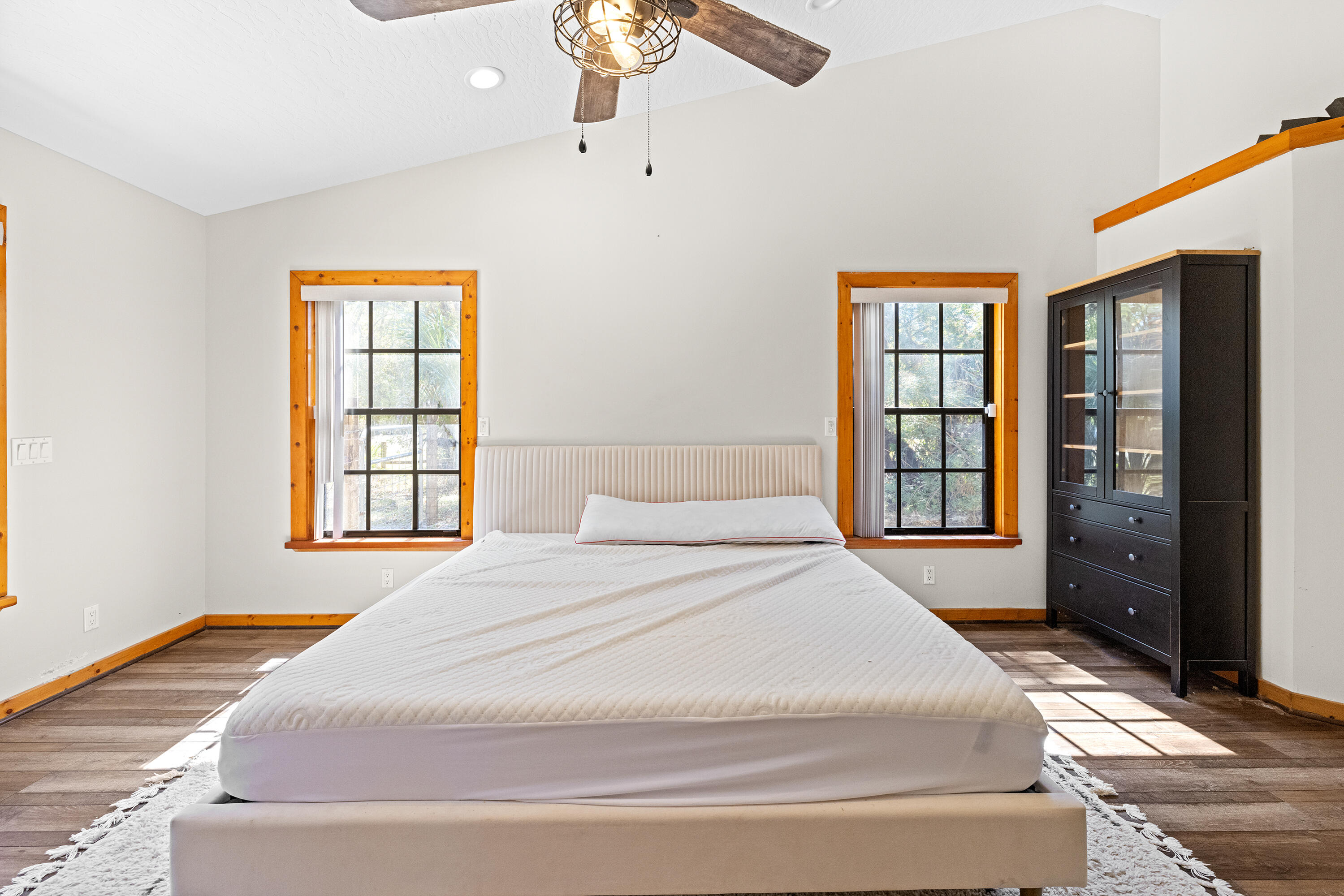 VERO LAKE ESTATES UNIT 2 - Residential