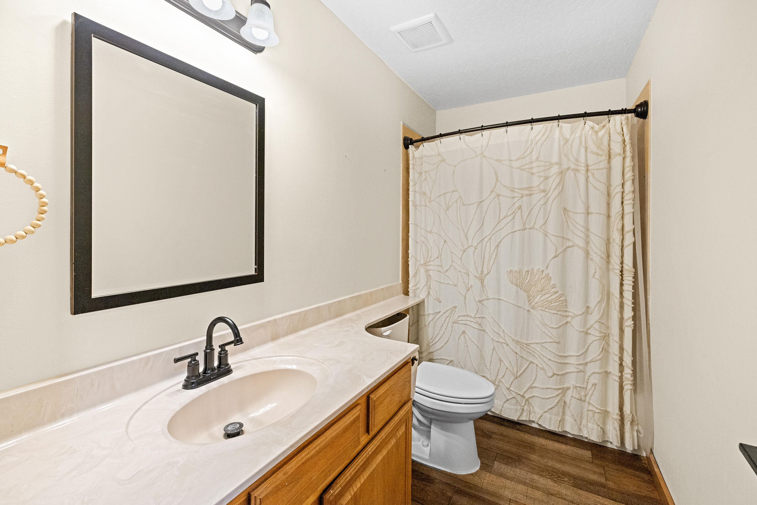 VERO LAKE ESTATES UNIT 2 - Residential