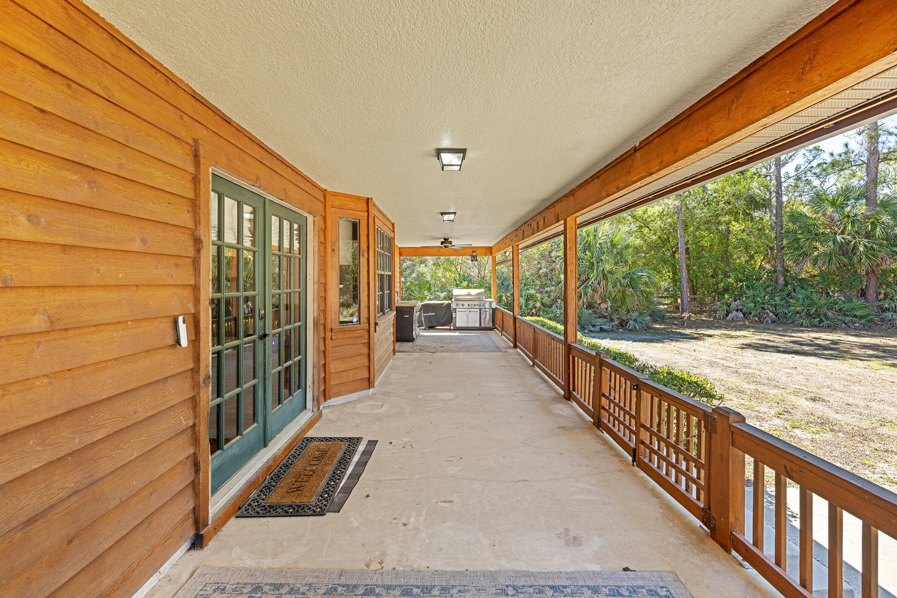 VERO LAKE ESTATES UNIT 2 - Residential