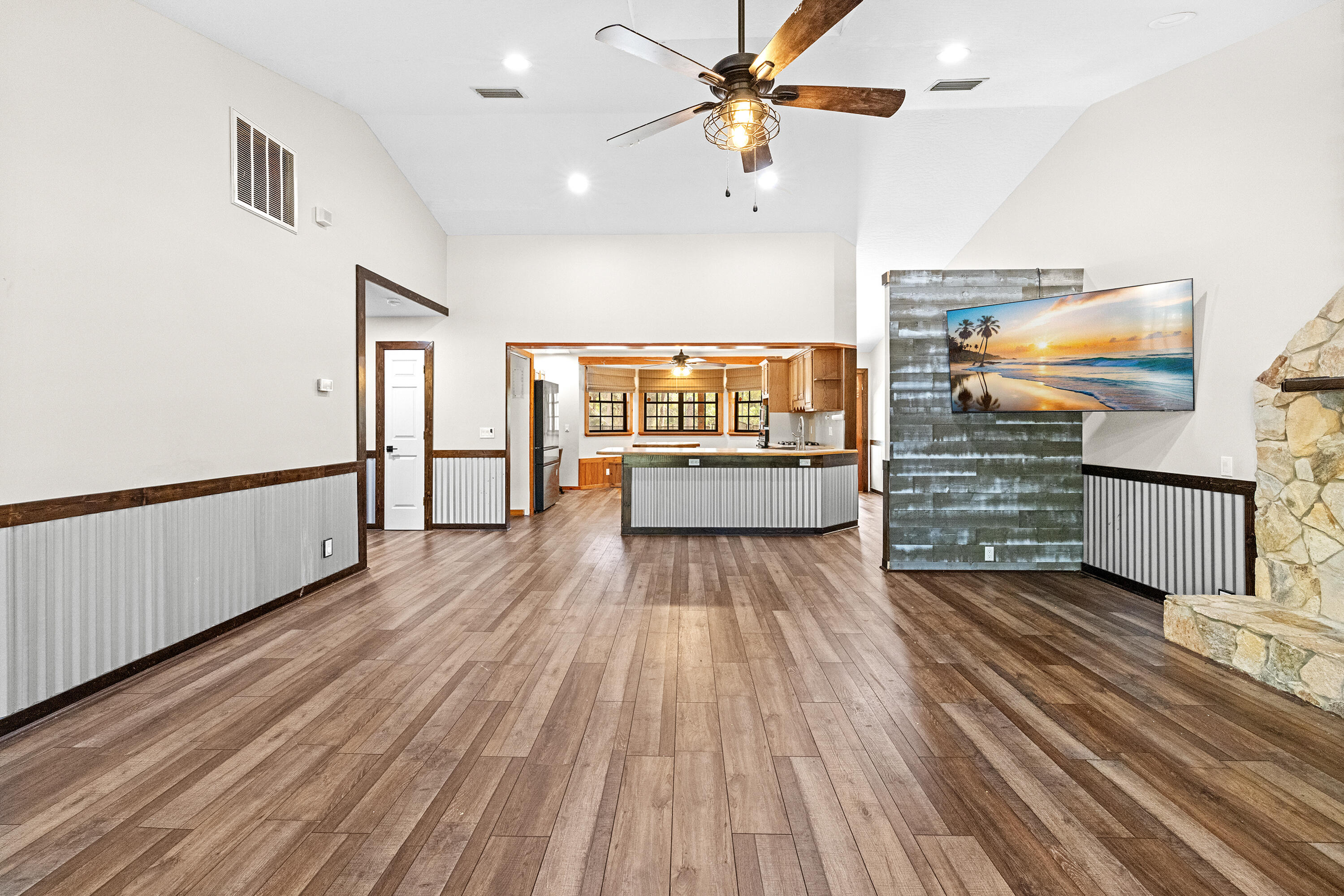 VERO LAKE ESTATES UNIT 2 - Residential