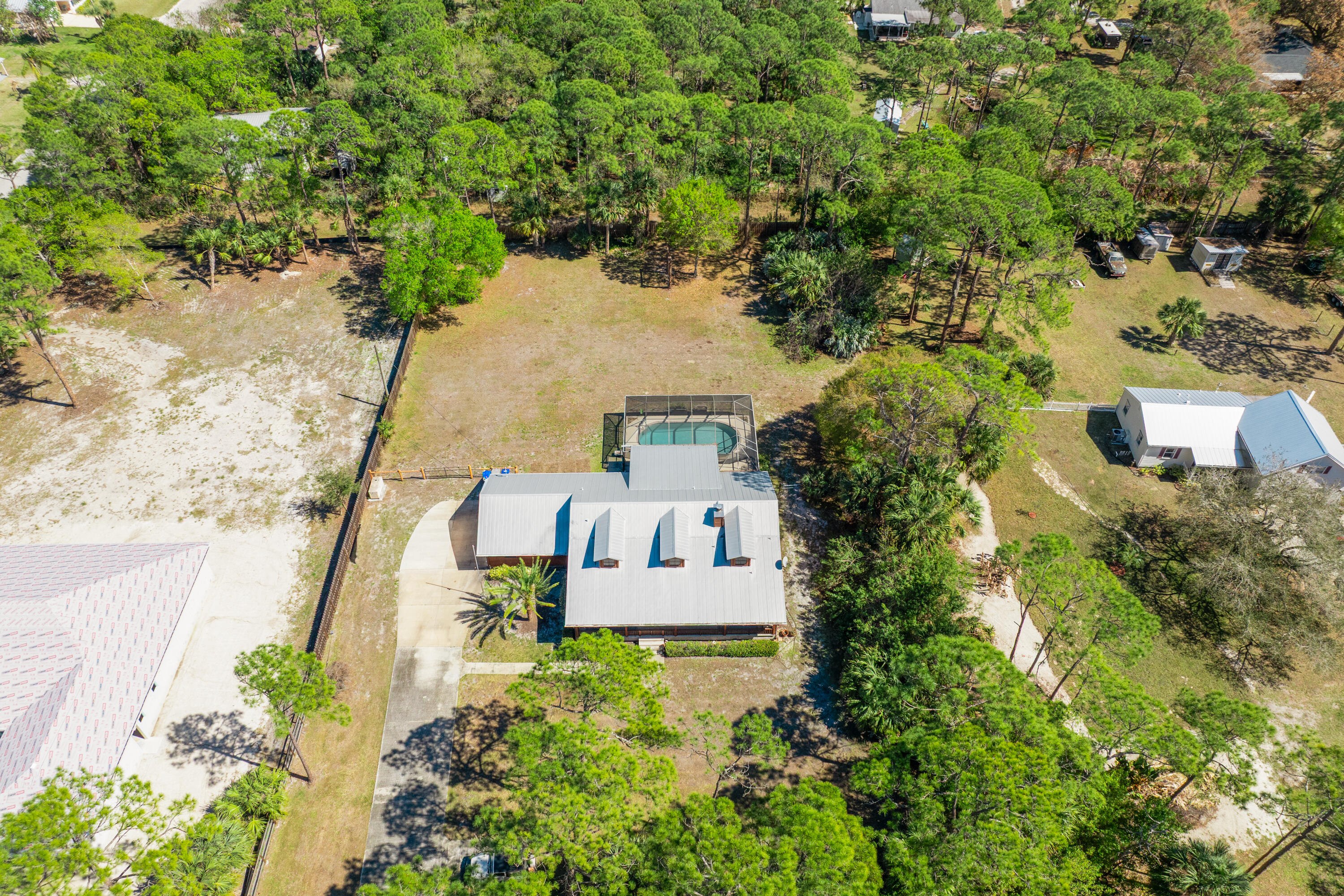 VERO LAKE ESTATES UNIT 2 - Residential