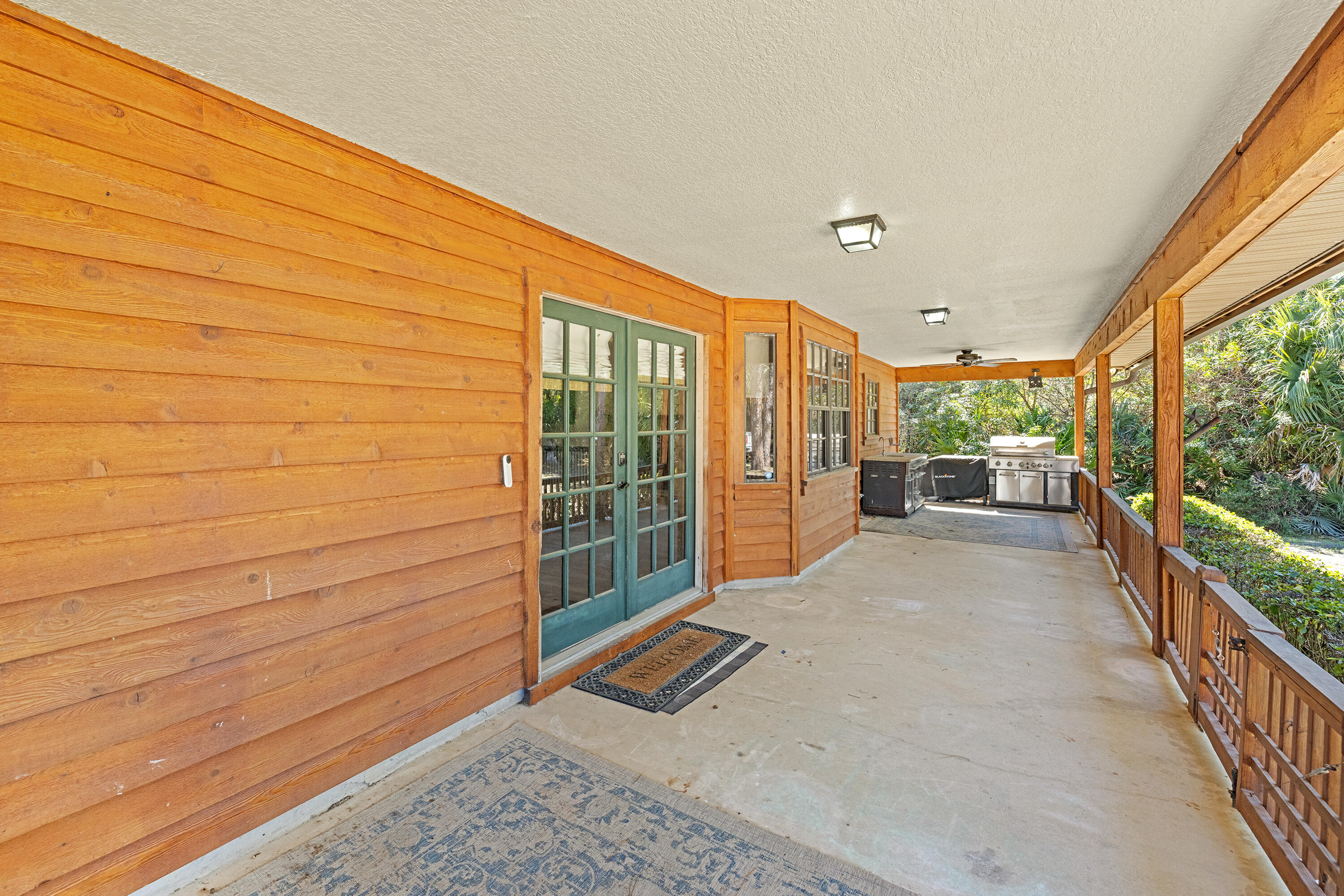 VERO LAKE ESTATES UNIT 2 - Residential