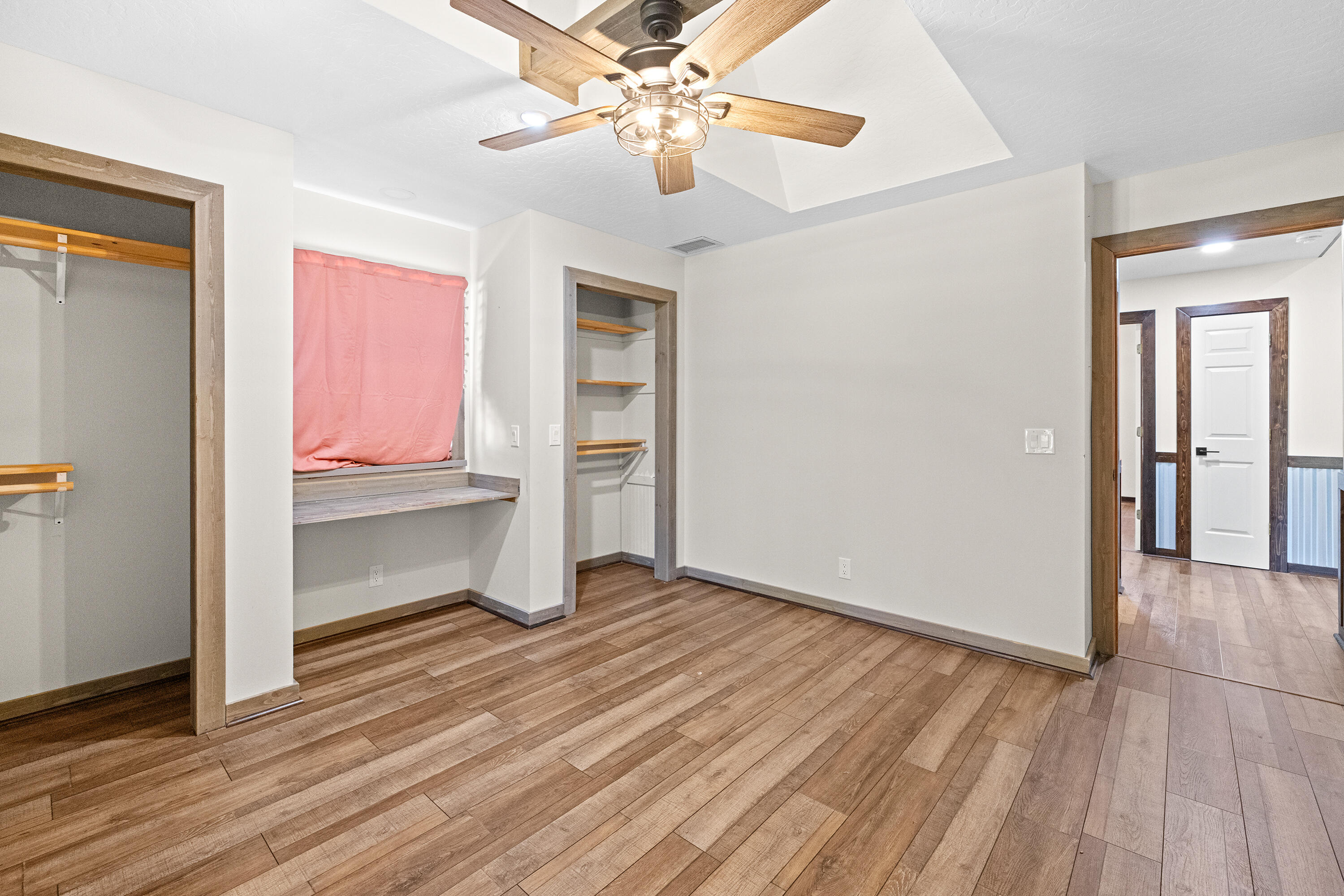 VERO LAKE ESTATES UNIT 2 - Residential