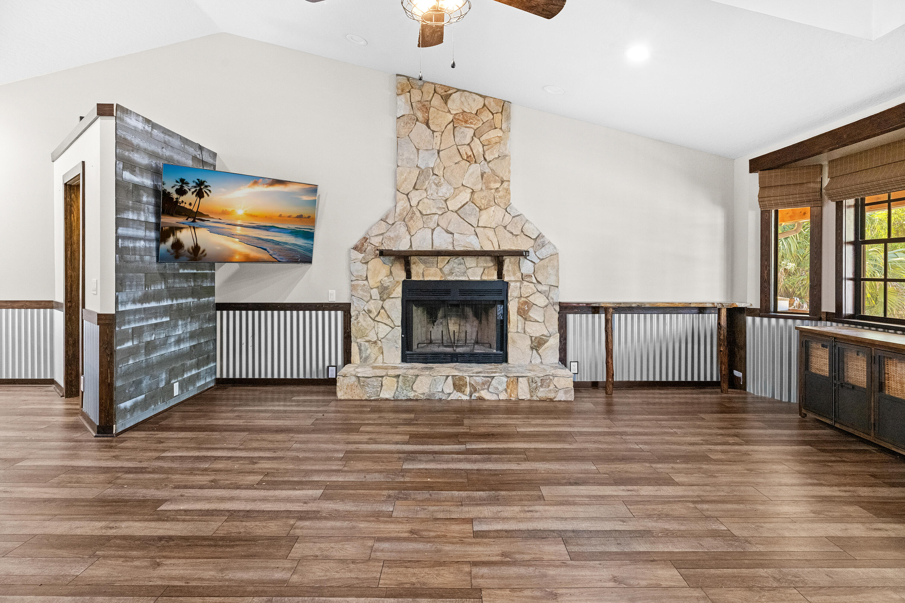 VERO LAKE ESTATES UNIT 2 - Residential