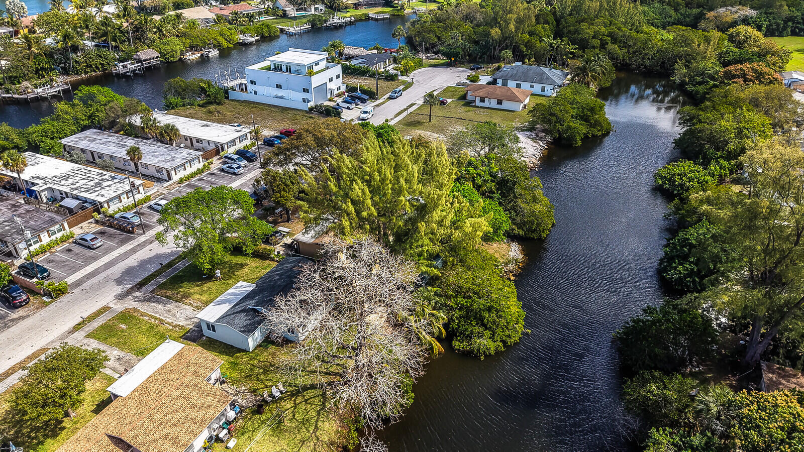 HILLSBORO RIVER ESTATES - Residential