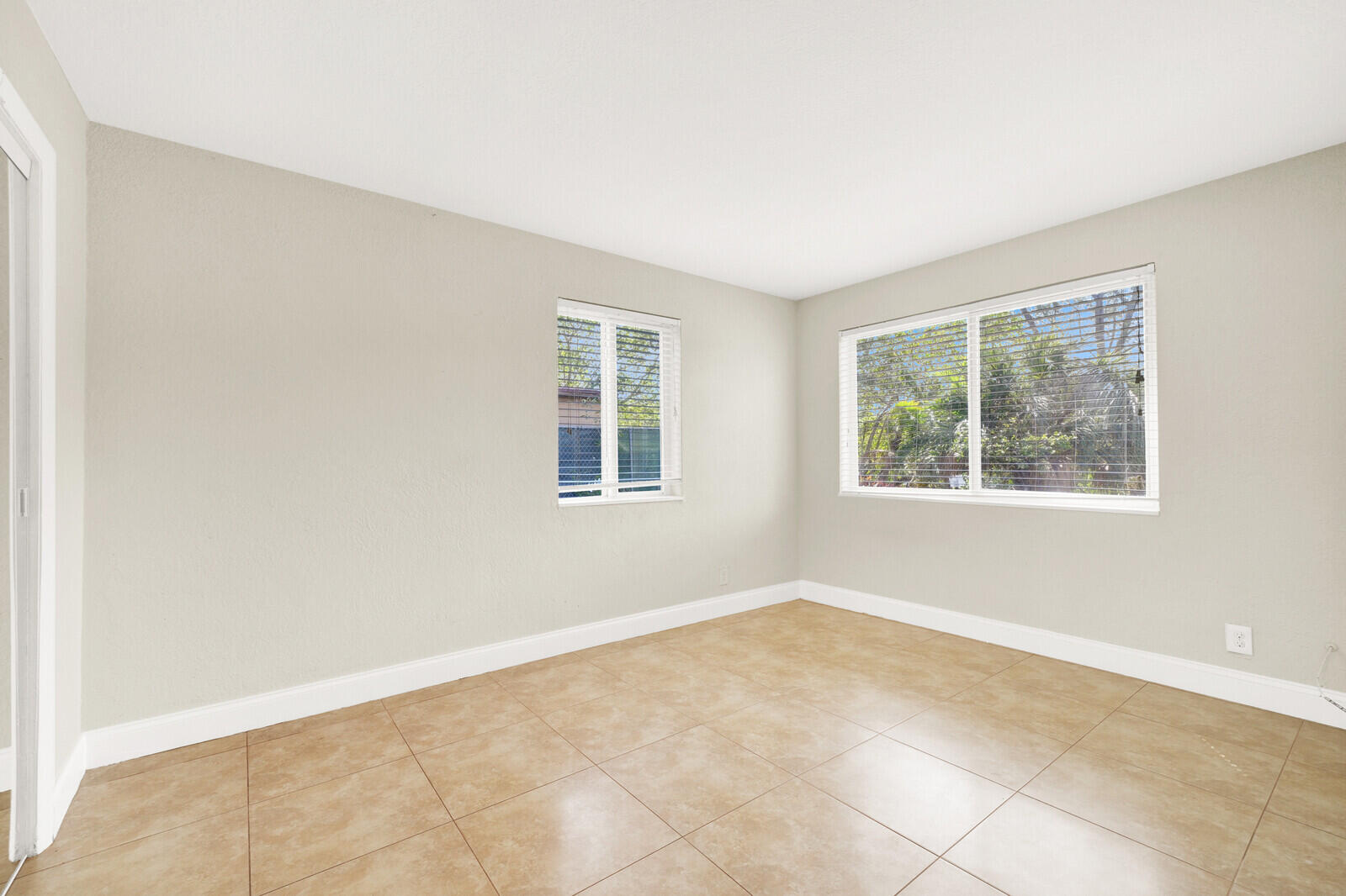 HILLSBORO RIVER ESTATES - Residential