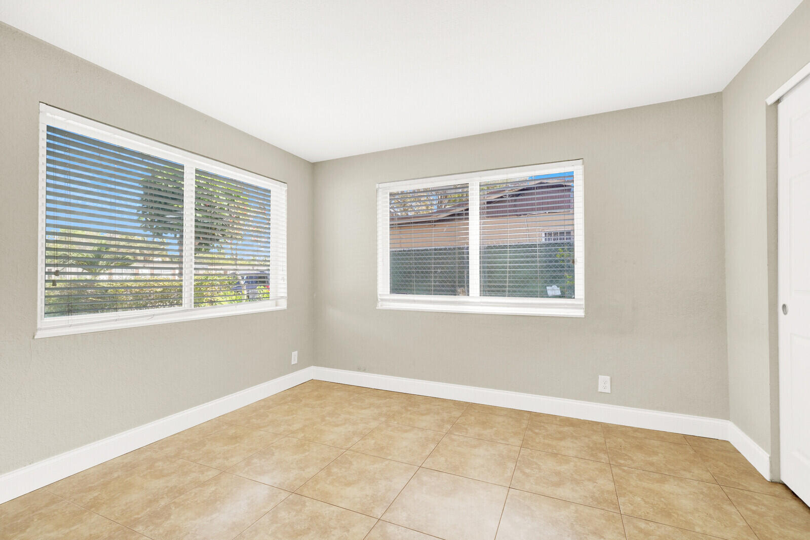 HILLSBORO RIVER ESTATES - Residential