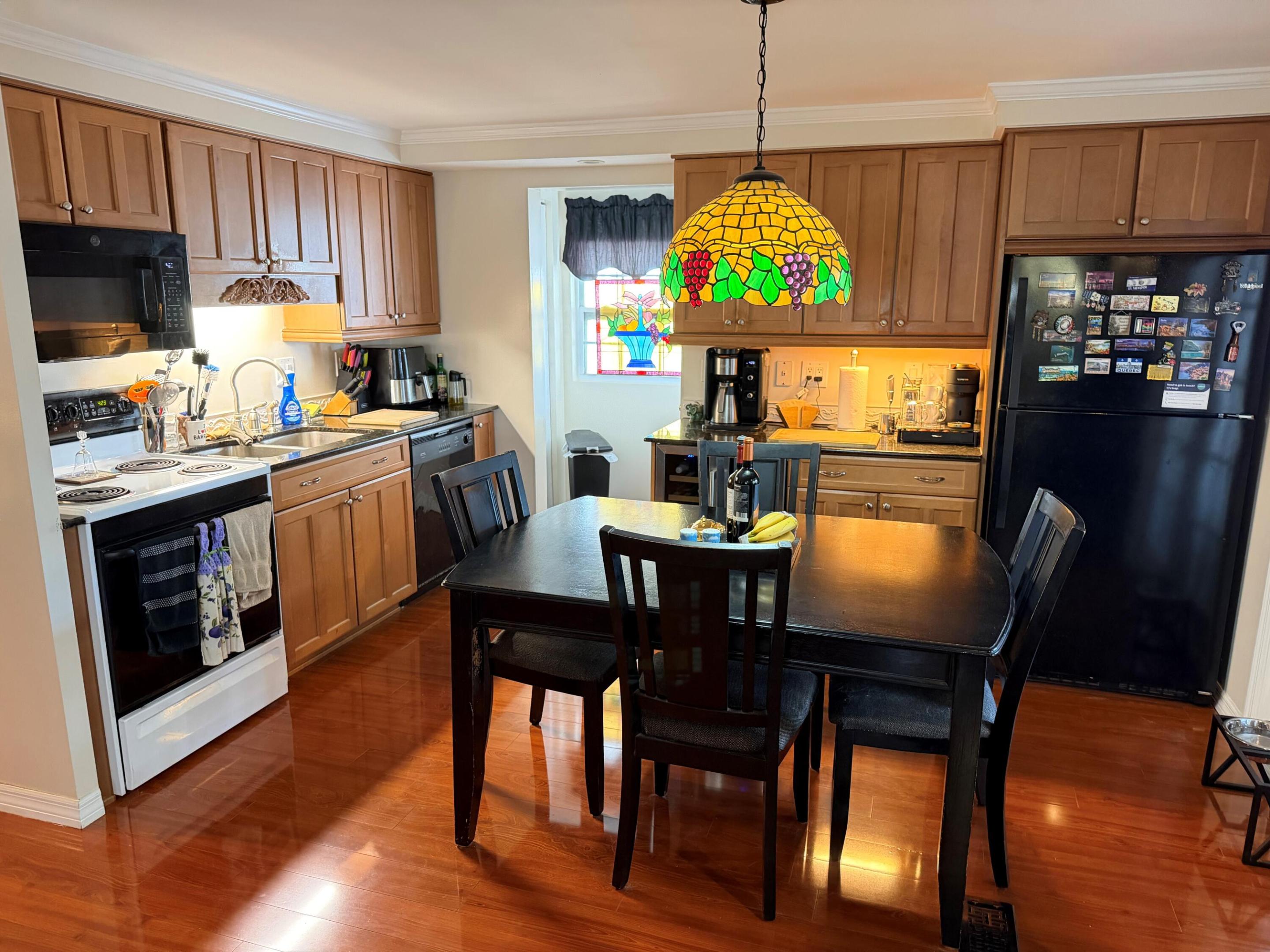 RAVENSWOOD ESTATES & MARINAS - Residential