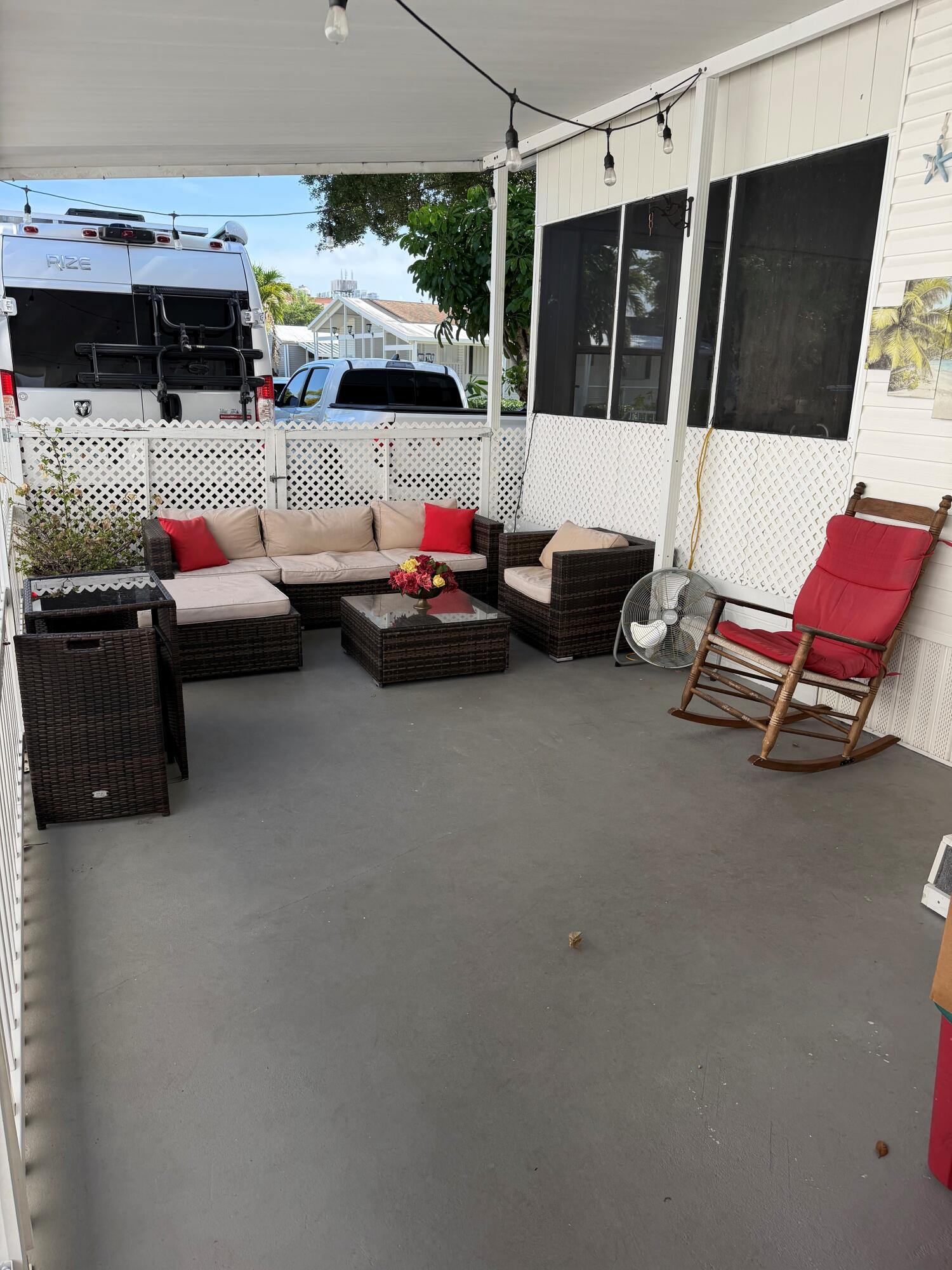 RAVENSWOOD ESTATES & MARINAS - Residential