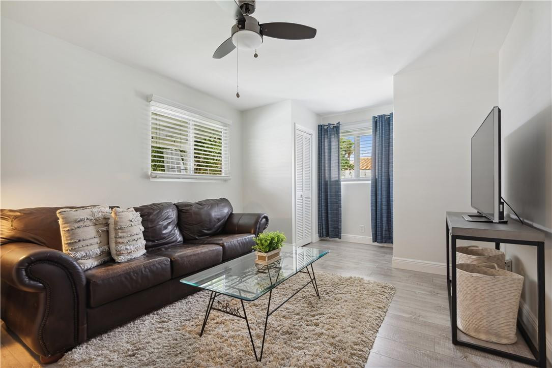 Colonial Ridge 62-41 B - Residential