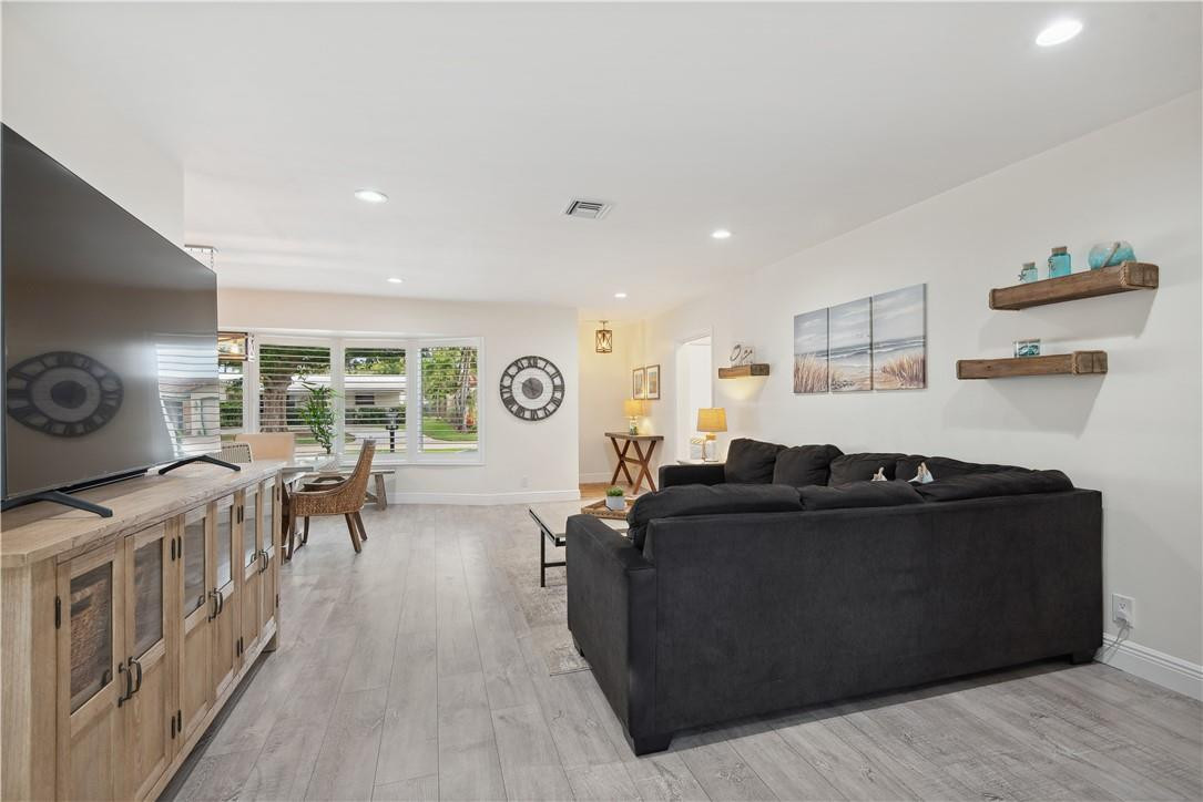 Colonial Ridge 62-41 B - Residential