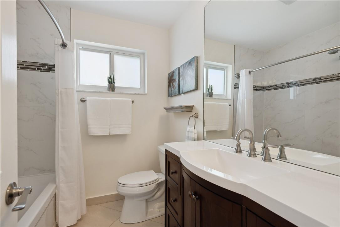 Colonial Ridge 62-41 B - Residential