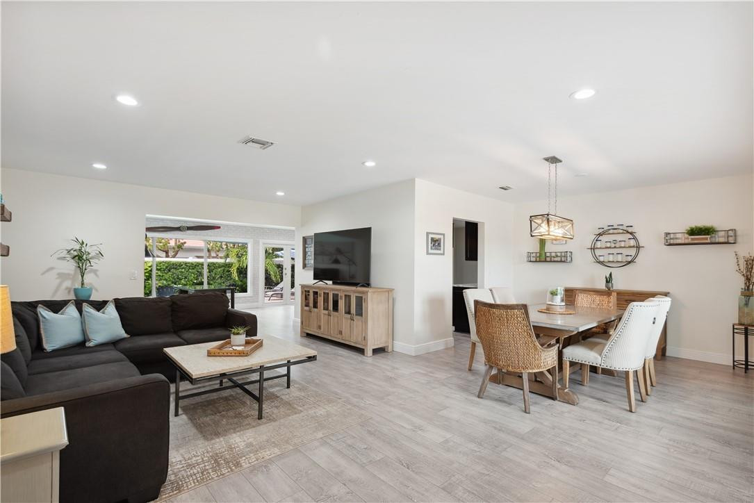 Colonial Ridge 62-41 B - Residential