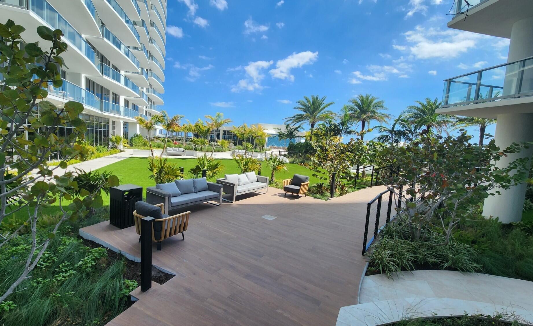 Nautilus 220 Condominium - Residential