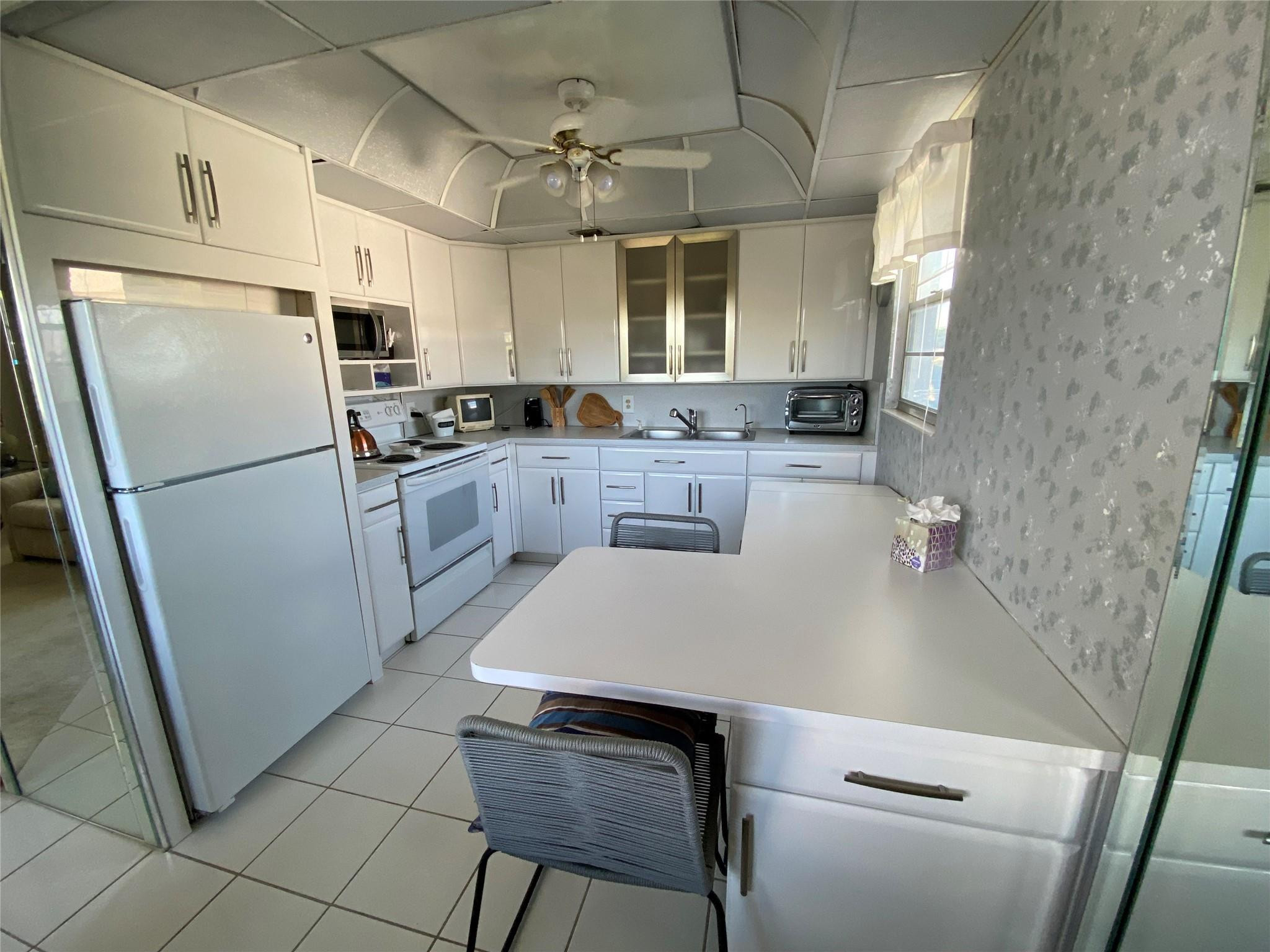 Century Village East - Residential