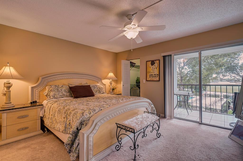 HUNTINGTON LAKES SEC THREE CONDOS - Residential