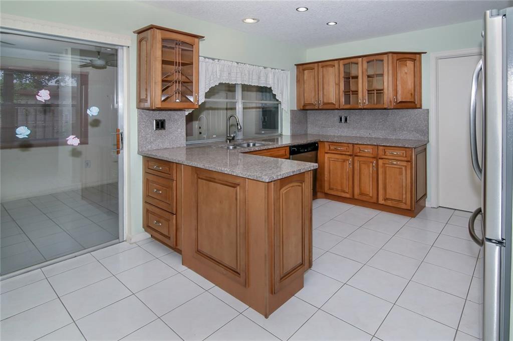 Paradise Gardens Sec 1 - Residential