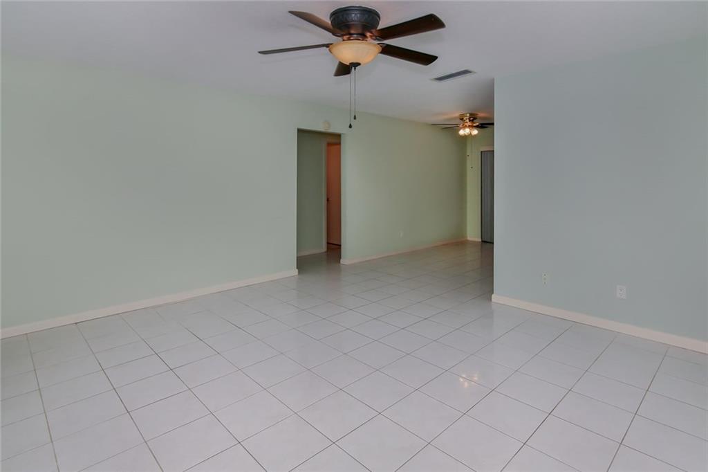 Paradise Gardens Sec 1 - Residential