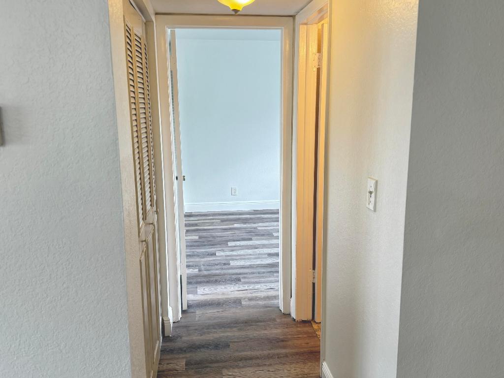 LAGO DEL REY CONDO - Residential