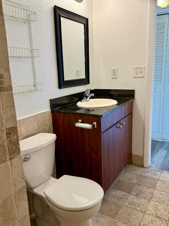 LAGO DEL REY CONDO - Residential