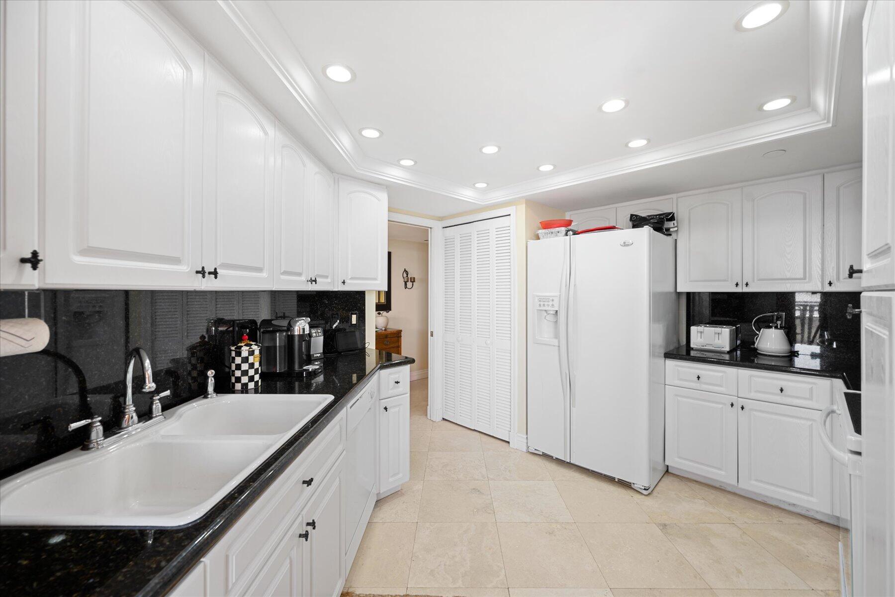 THIRTY FIVE SIXTY CONDO - Residential