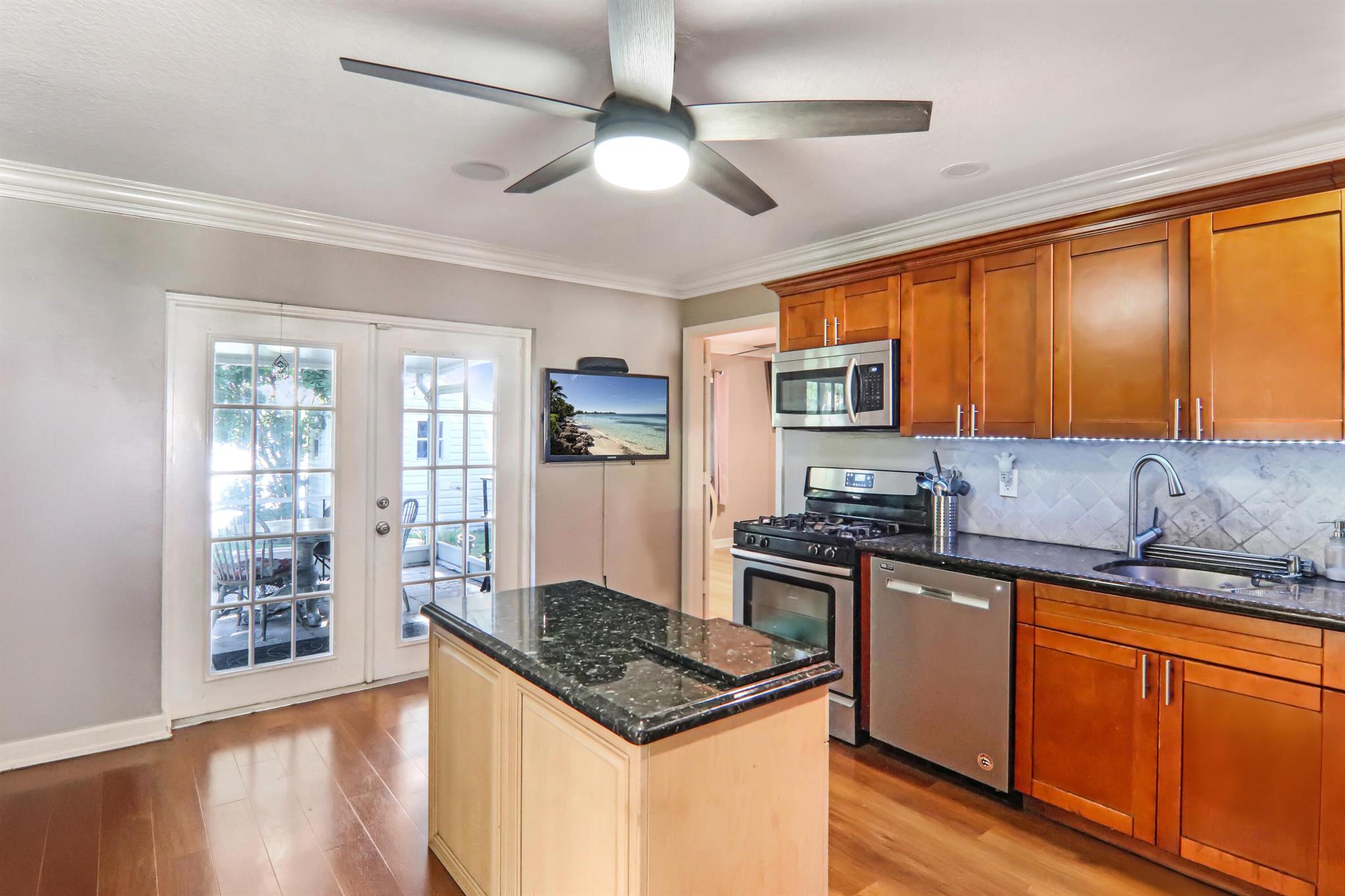 LEE ESTATES 4 - Residential