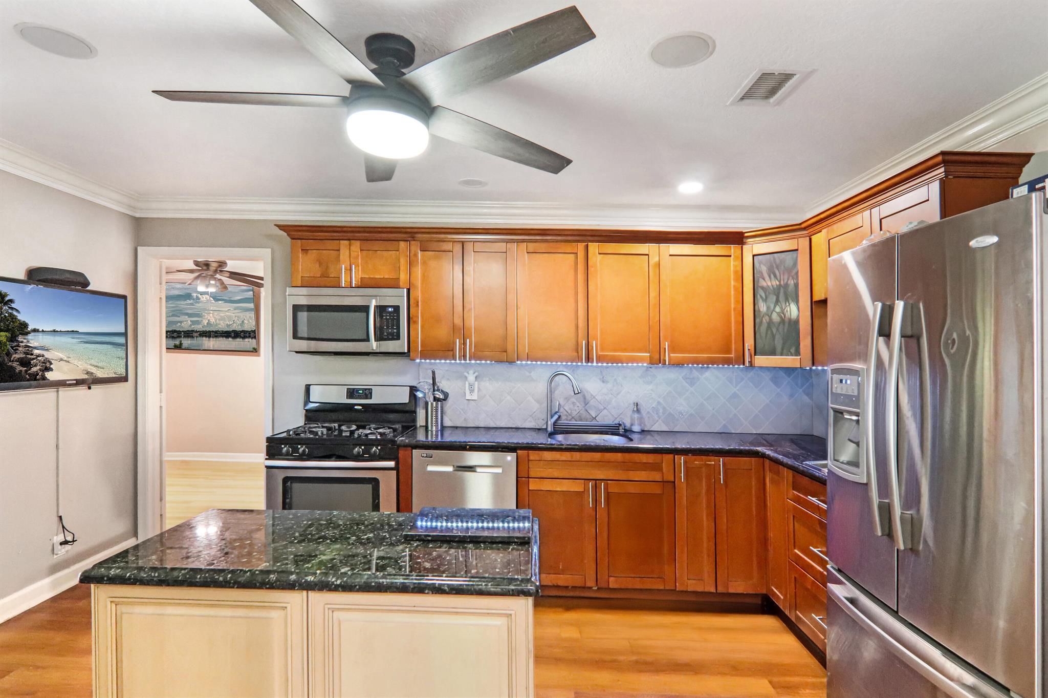 LEE ESTATES 4 - Residential