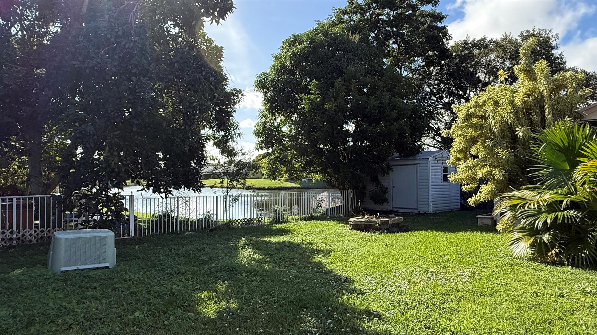 LEE ESTATES 4 - Residential