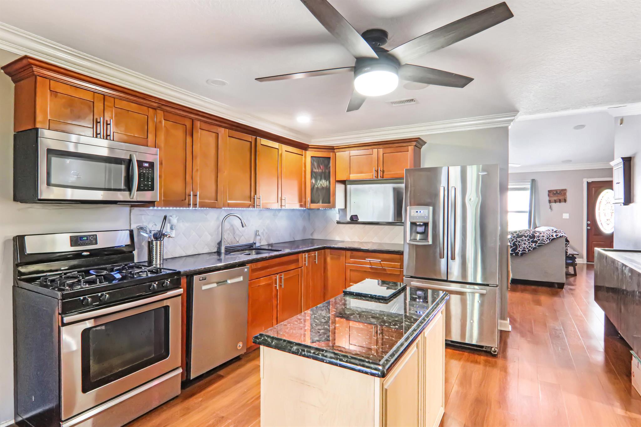 LEE ESTATES 4 - Residential