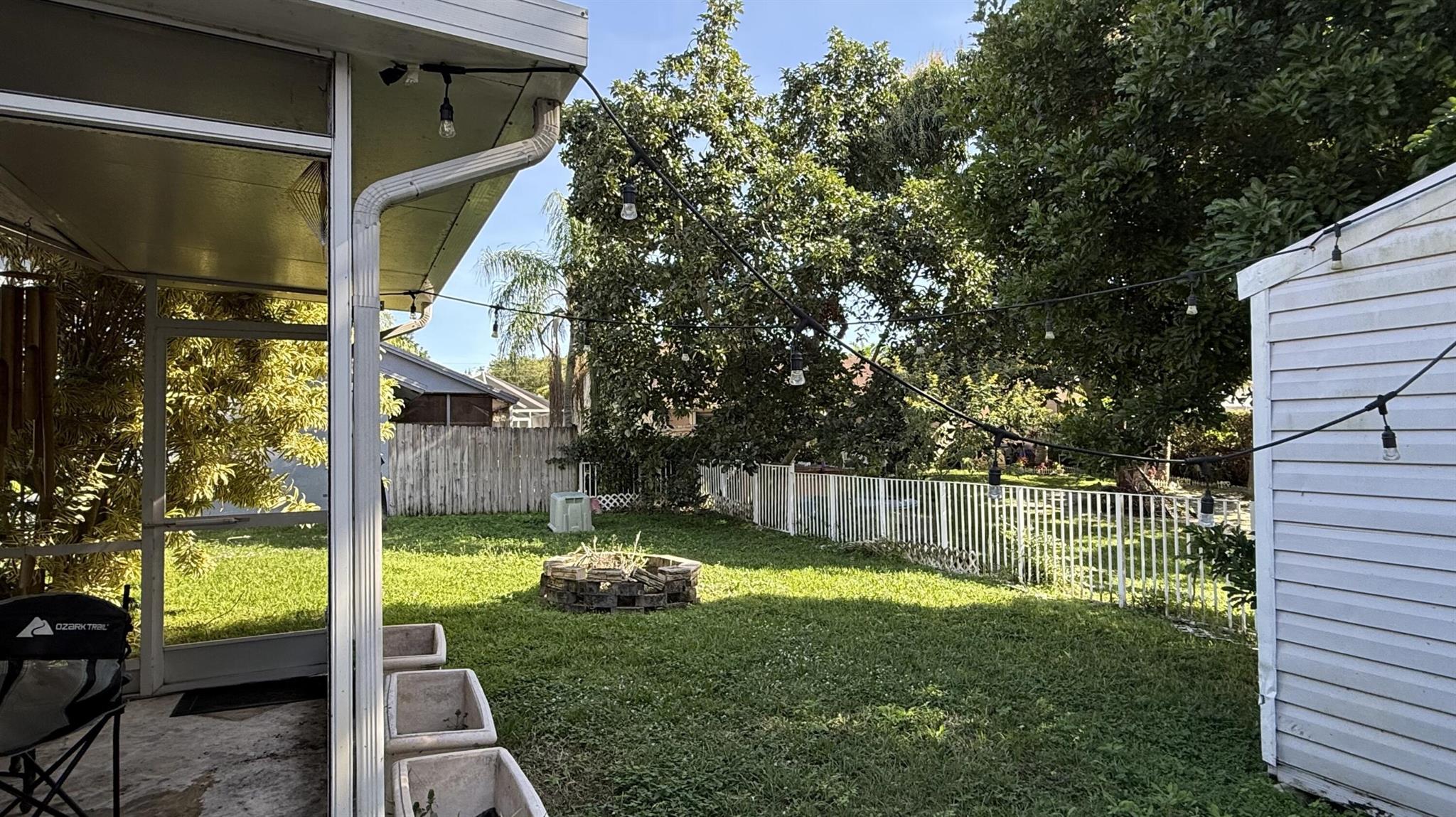 LEE ESTATES 4 - Residential