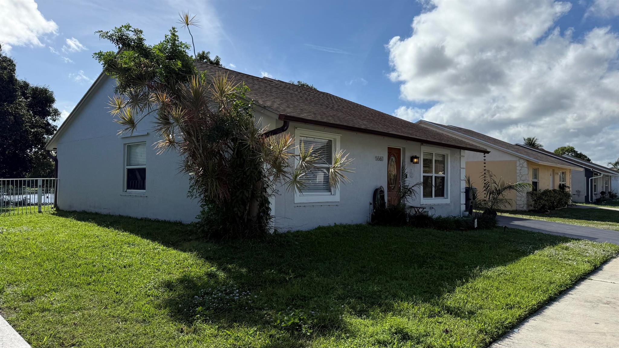 LEE ESTATES 4 - Residential