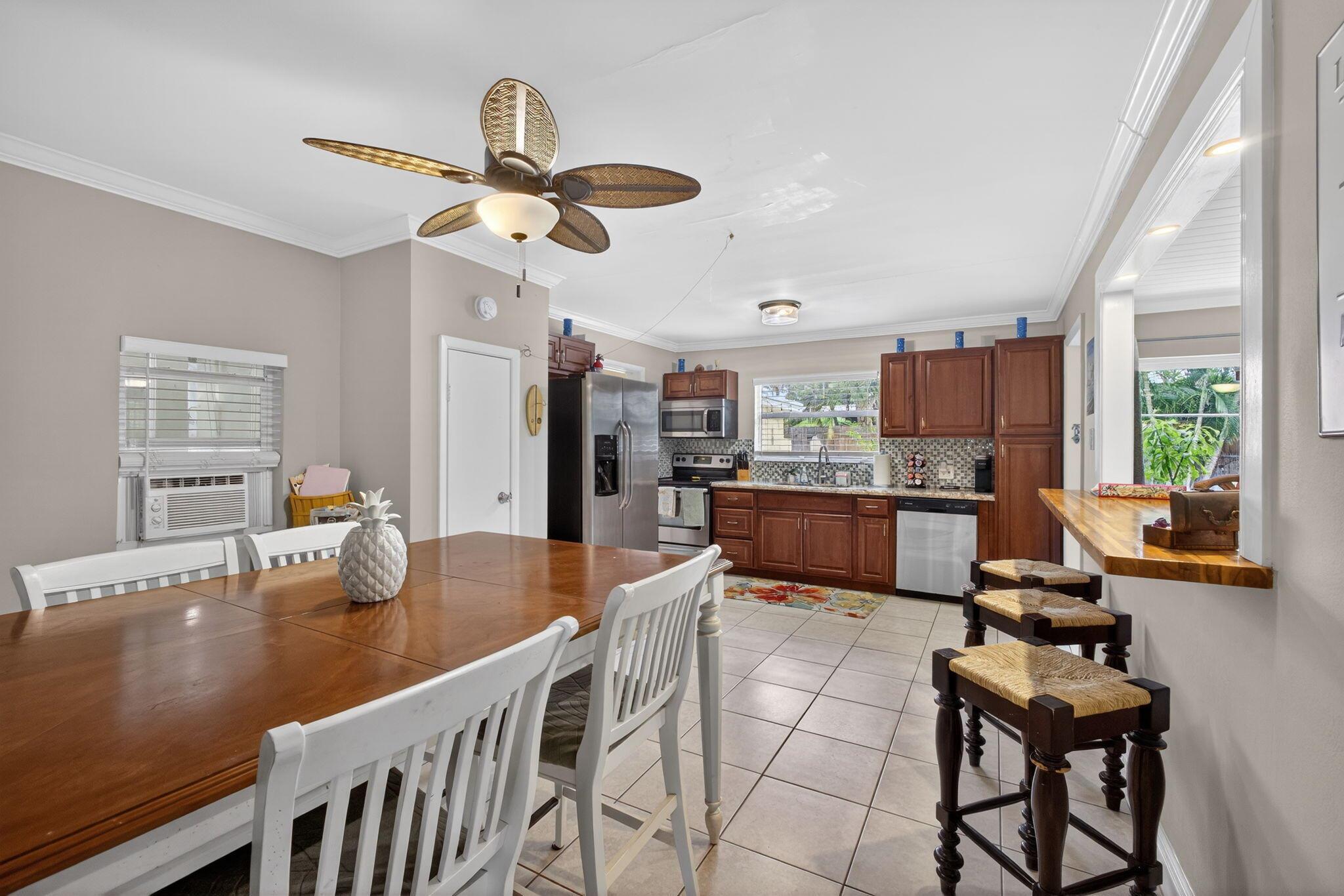 GUARINO FRANK T TRAILER P - Residential