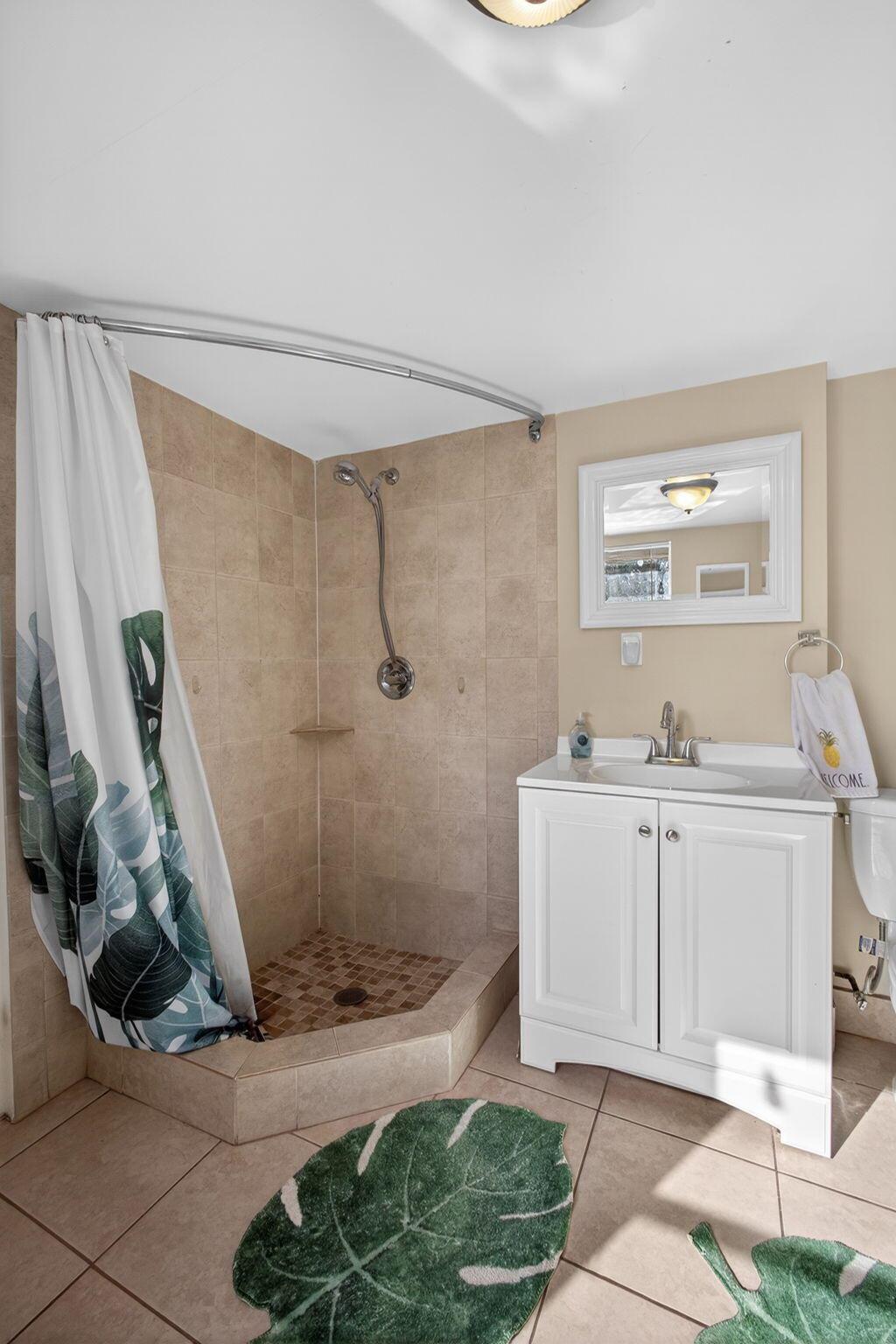 GUARINO FRANK T TRAILER P - Residential