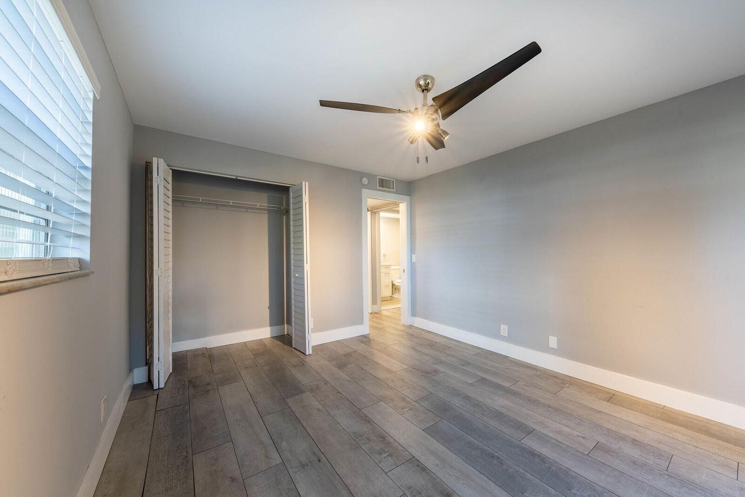 KINGS POINT FLANDERS COND - Residential Lease