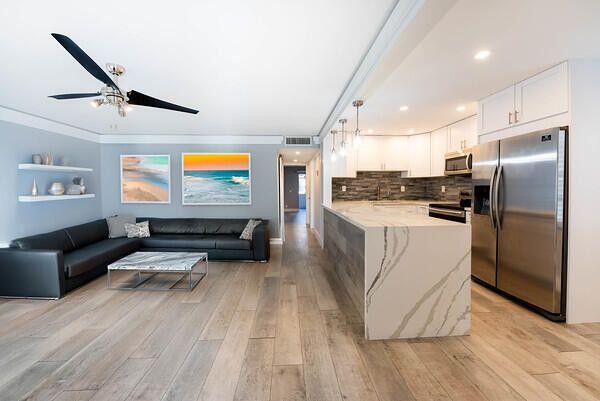 KINGS POINT FLANDERS COND - Residential Lease