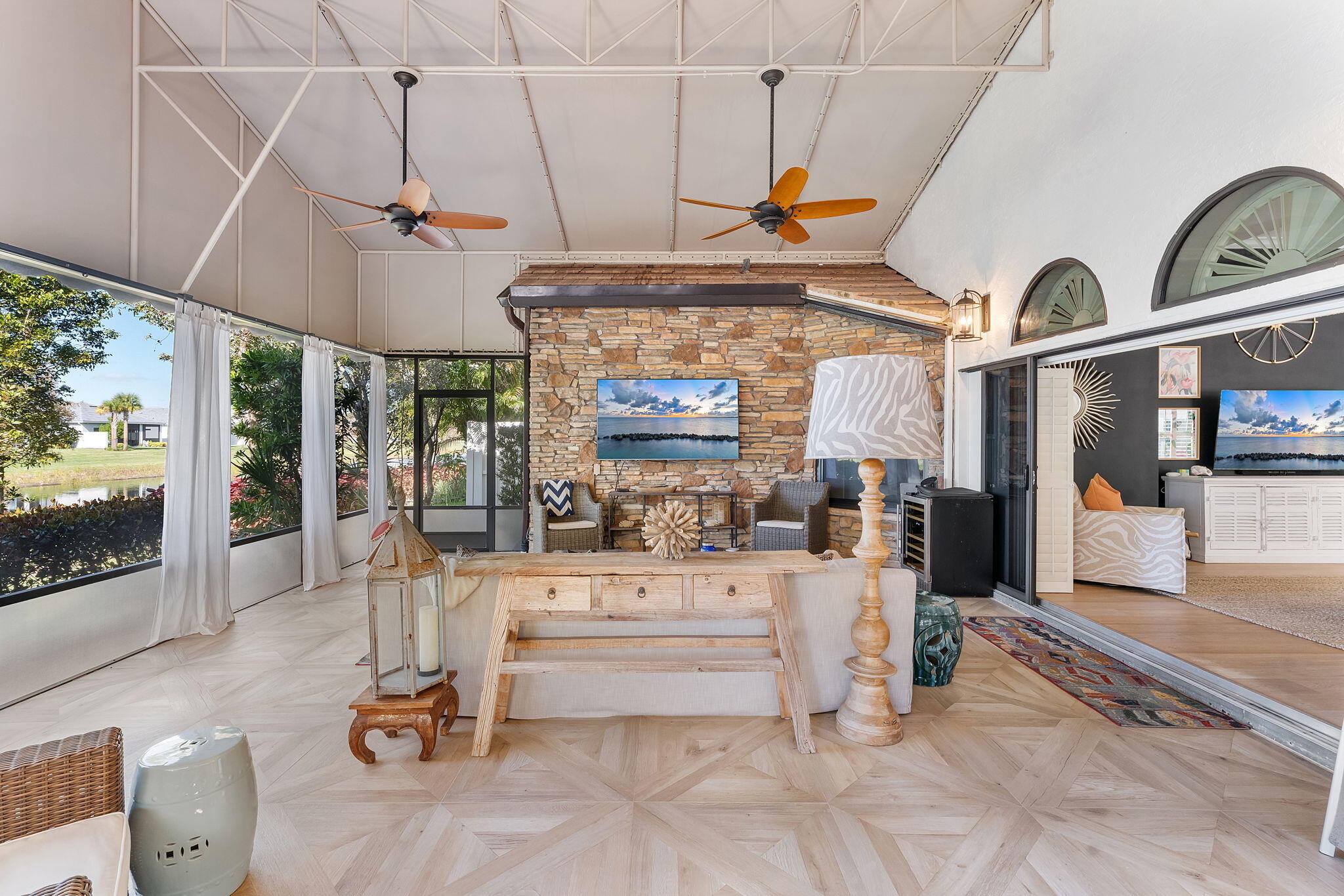 SHERWOOD FOREST - Residential