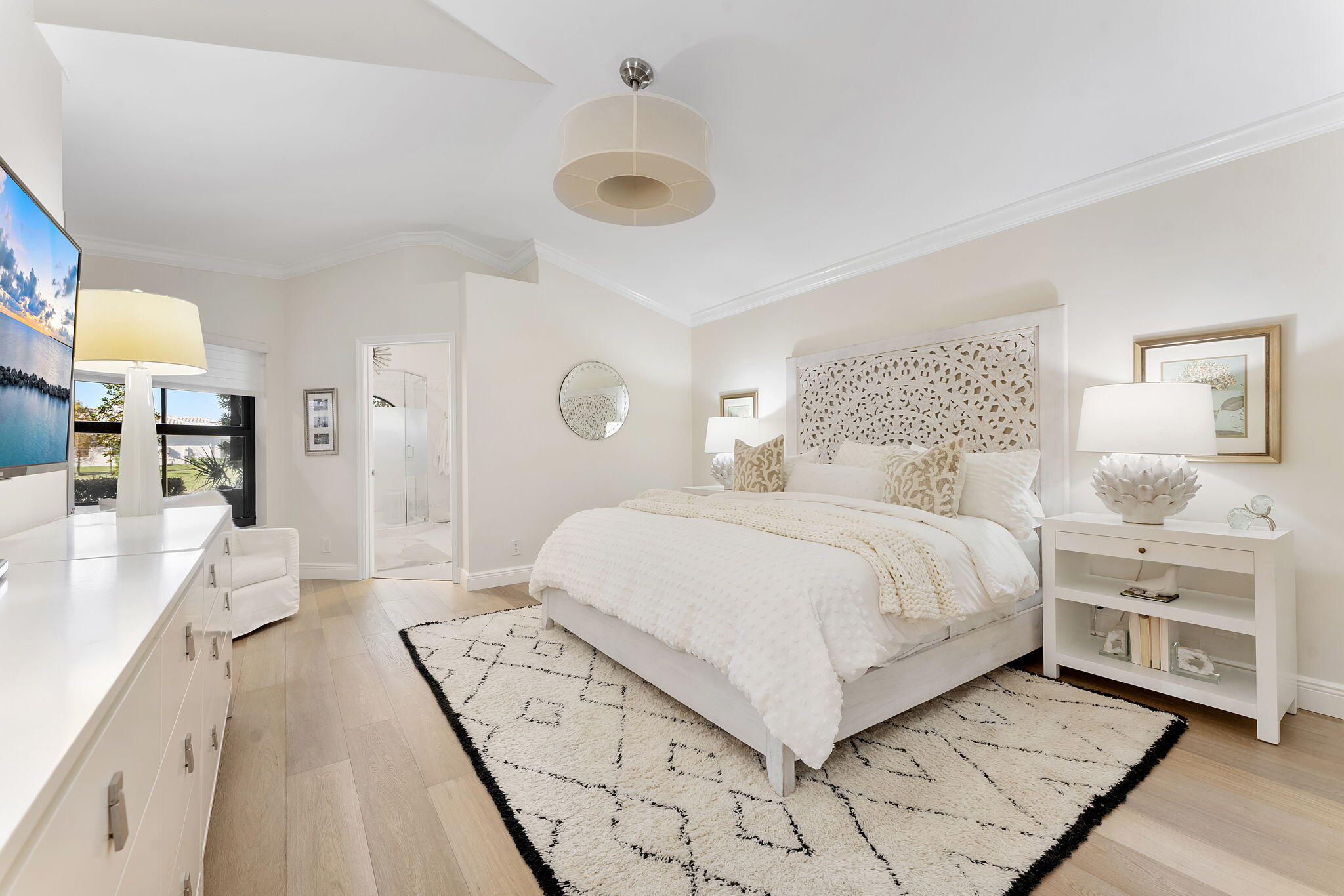 SHERWOOD FOREST - Residential